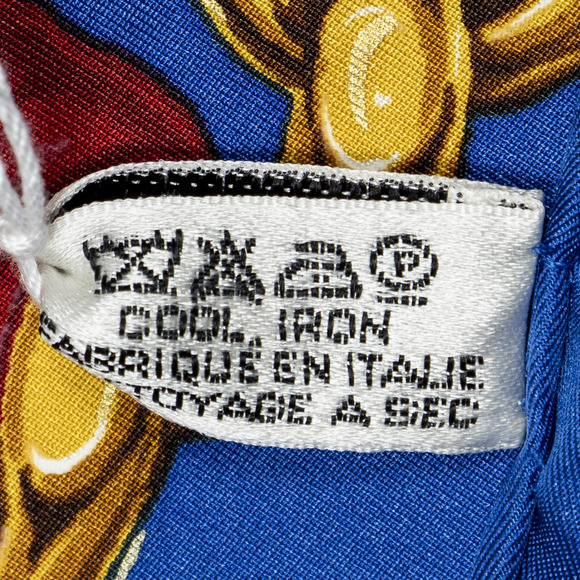 Chanel Scarf - Picture 5 of 5